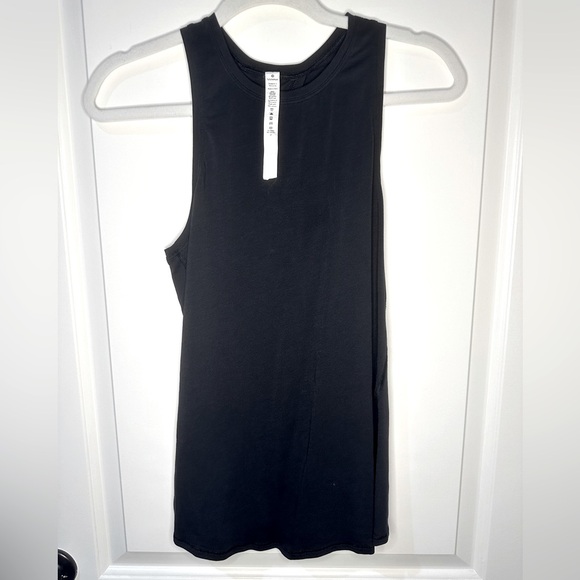 Lululemon All Tied Up Tank, size 4 - Picture 1 of 4